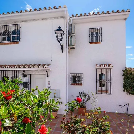 Casa Vagi - 99 Vakantiehuis Nerja