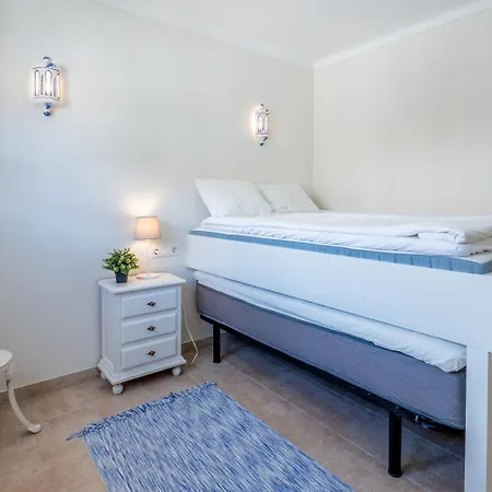 Casa Vagi - 99 Nerja